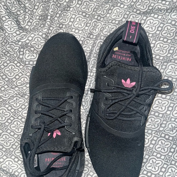 Adidas NMD - Picture 2 of 2